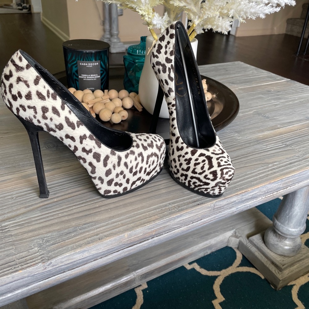 Ysl tributoo snow leopard print pumps